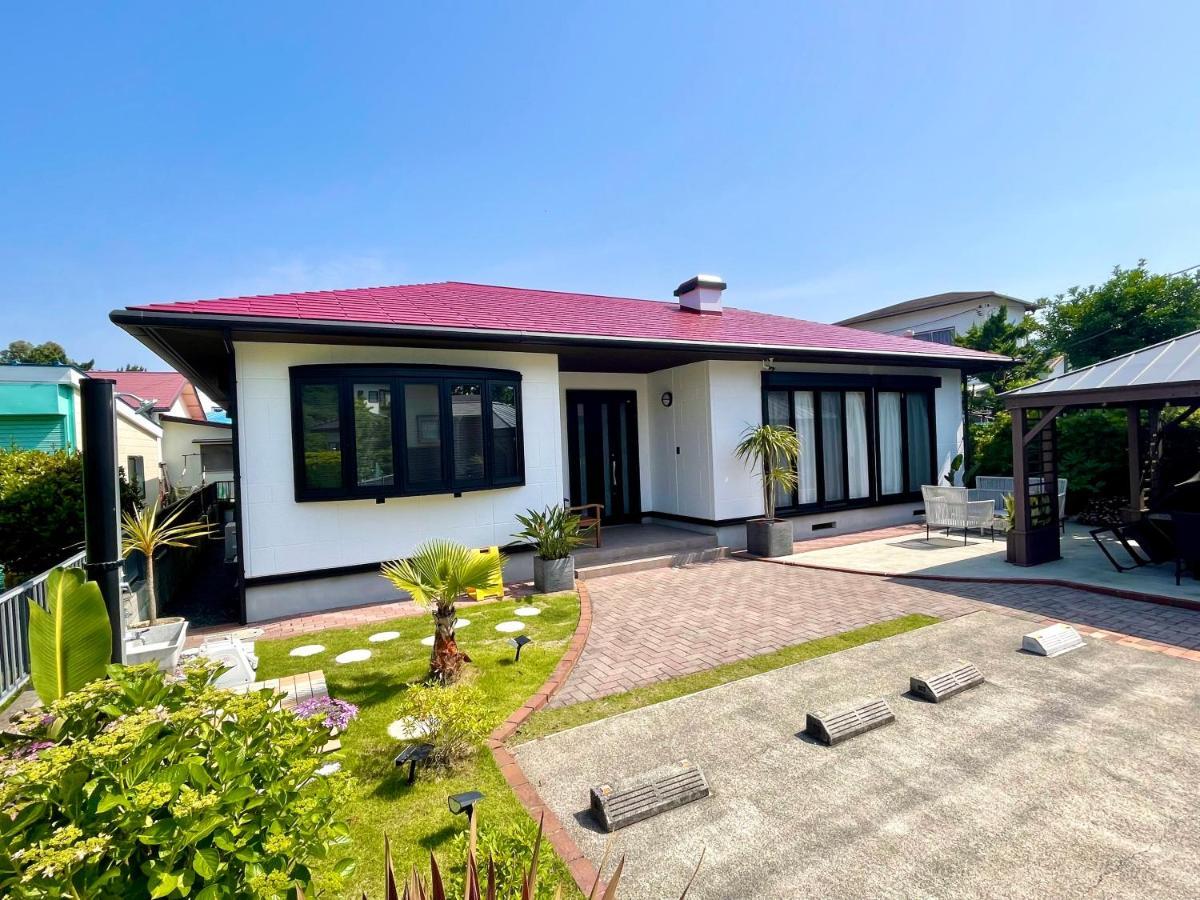 弓ヶ浜海水浴場徒歩1分! 一棟貸別荘! Yumigahama Beach House & Bbq! Minamiizu Exterior foto